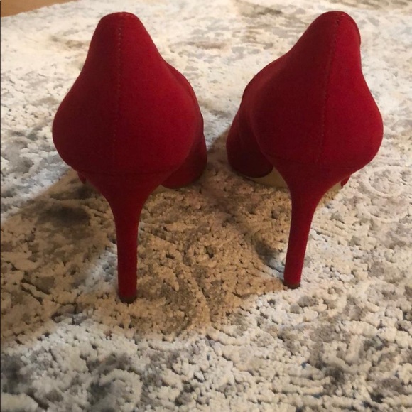 SOLD Jessica Simpson Suede Pumps - Picture 3 of 8